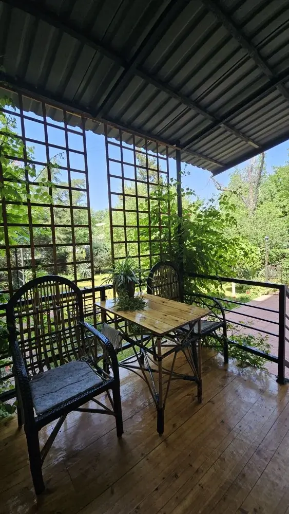 Продается 2-комнатная квартира − 62 м²