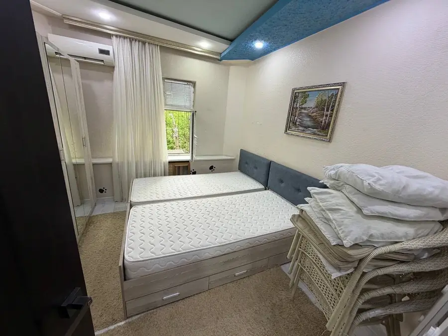 Продается 3-комнатная квартира − 85 м²