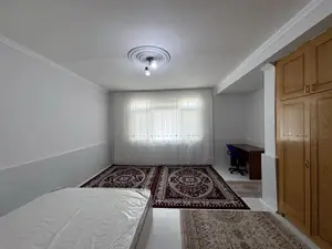 Сдается 3-комнатная квартира − 73 м²