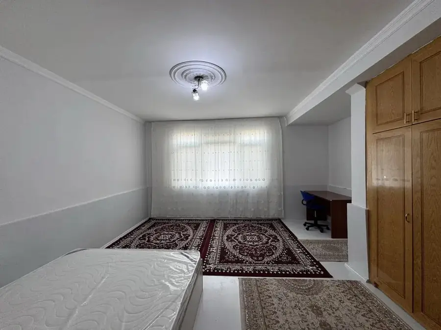 Сдается 3-комнатная квартира − 73 м²