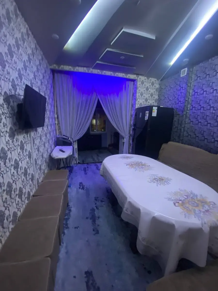 4 xonali kvartira sotiladi − 92 m²