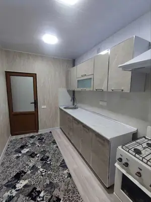 Сдается 3-комнатная квартира − 60 м²