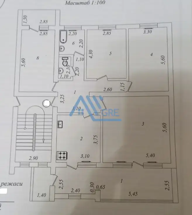 4 xonali kvartira sotiladi − 138 m²