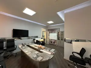 Ofis − 2545 m², 1/3 qavat