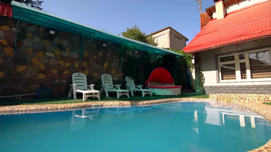 2 qavatli uy sotiladi − 150 m²