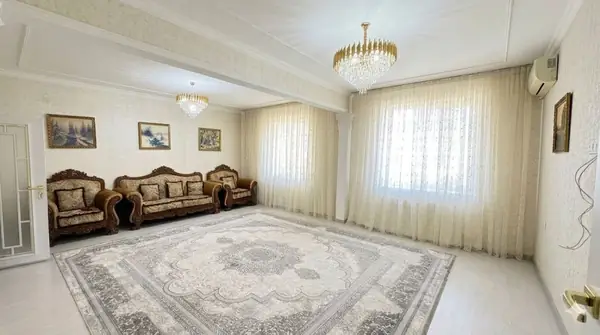 3-комнатная квартира − 93 м², 4/4 этаж