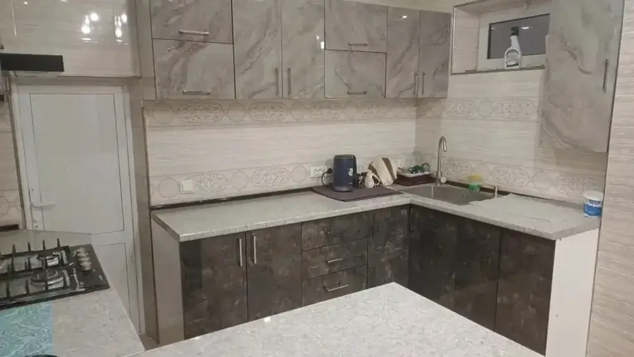 Ijaraga 1 qavatli uy − 700 m²