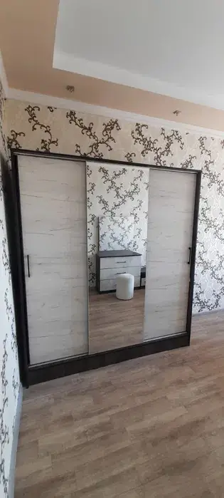 Ijaraga 2 xonali kvartira − 75 m²
