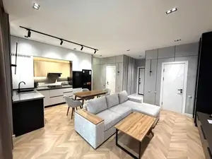 3 xonali kvartira − 85 m², 5/7 qavat
