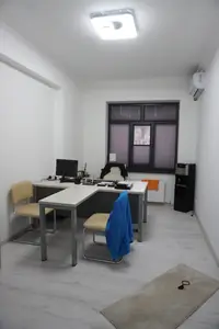 4 xonali kvartira − 117.7 m², 2/9 qavat
