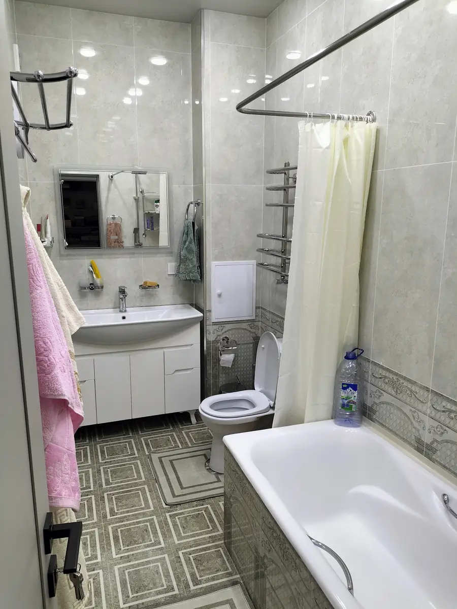 Ijaraga 3 xonali kvartira − 100 m²