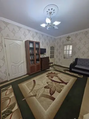 2 xonali kvartira sotiladi − 49.6 m²