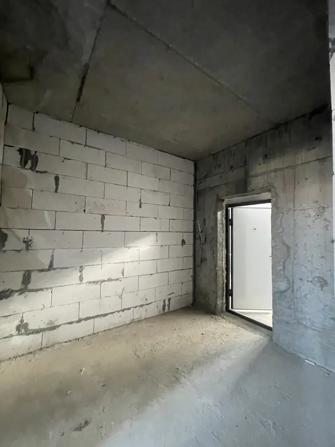 2 xonali kvartira sotiladi − 65 m²