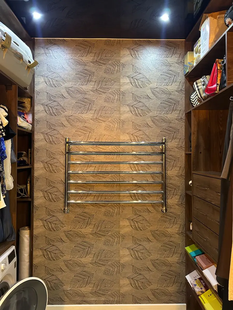 4 xonali kvartira sotiladi − 107 m²