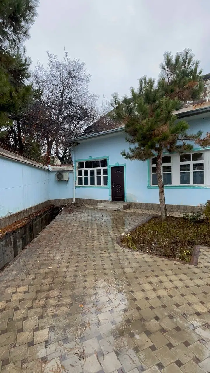 1 qavatli uy sotiladi − 212 m²