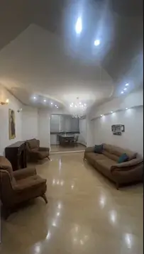 4 xonali kvartira sotiladi − 89 m²