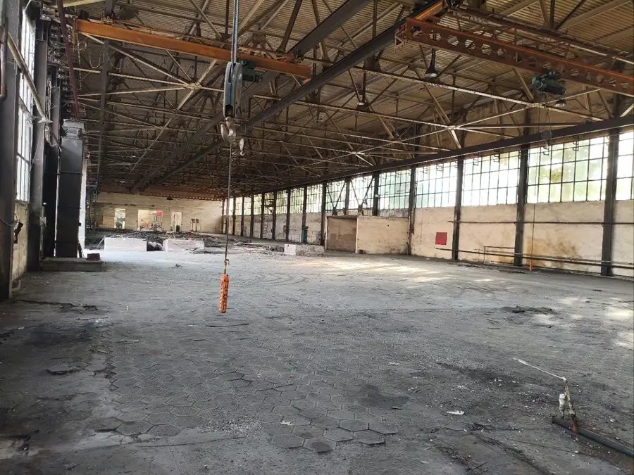 Ijaraga ishlab chiqarish − 3000 m²