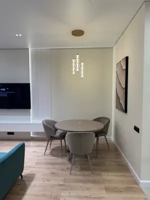 Ijaraga 3 xonali kvartira − 105 m²