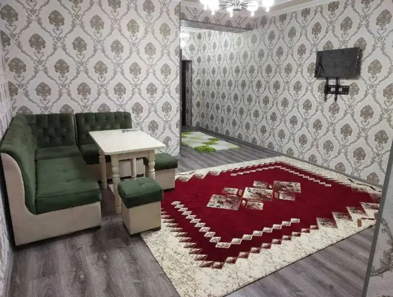 Сдается 4-комнатная квартира − 110 м²