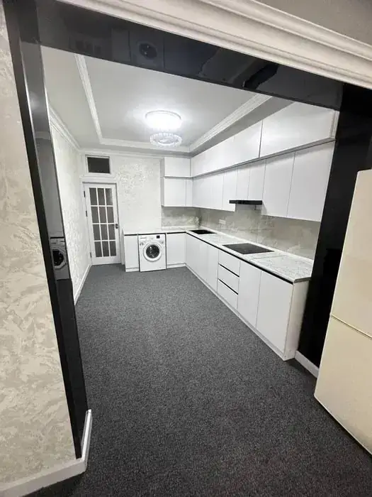Ijaraga 2 xonali kvartira − 82 m²