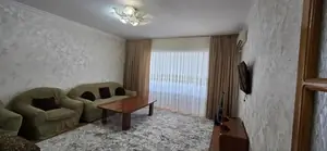 Ijaraga 3 xonali kvartira − 80 m²