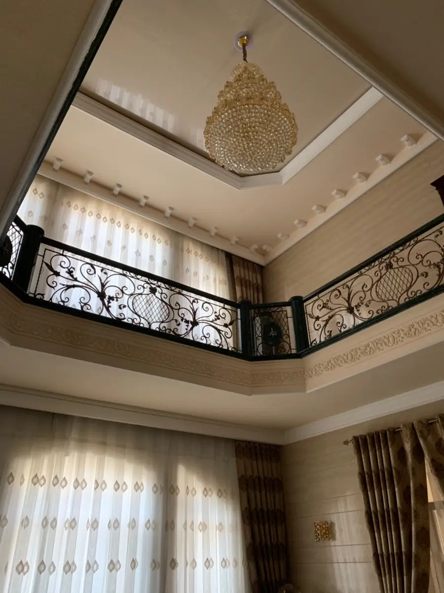 Ijaraga 4 qavatli uy − 700 m²
