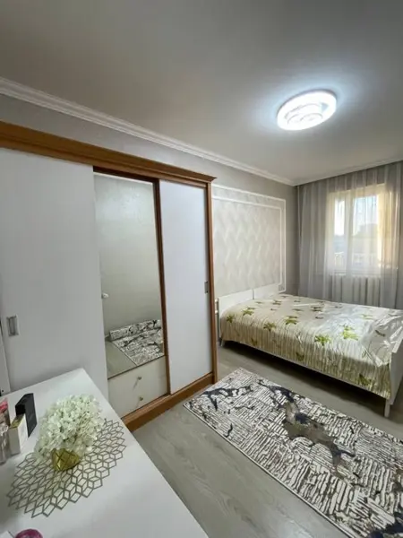 3-комнатная квартира − 70 м², 6/9 этаж