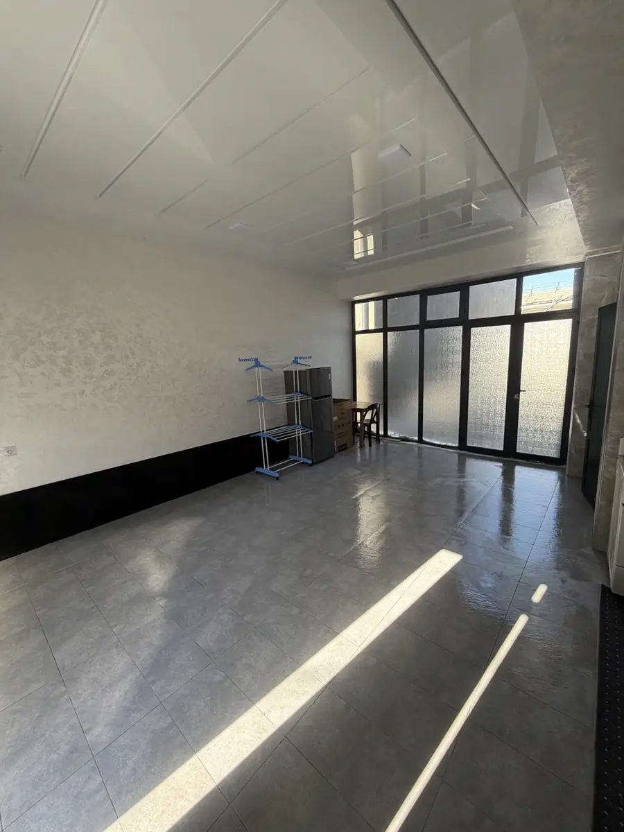Ijaraga 2 qavatli uy − 60 m²