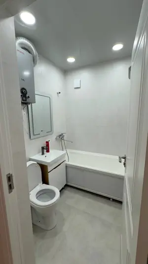 3 xonali kvartira − 65 m², 2/4 qavat