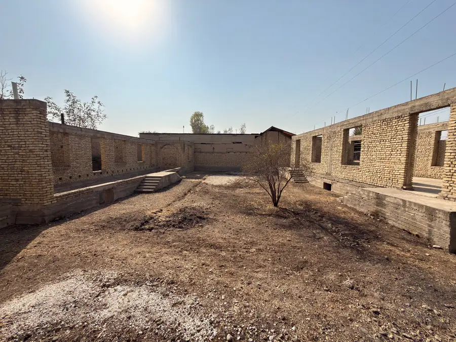 1 qavatli uy sotiladi − 950 m²