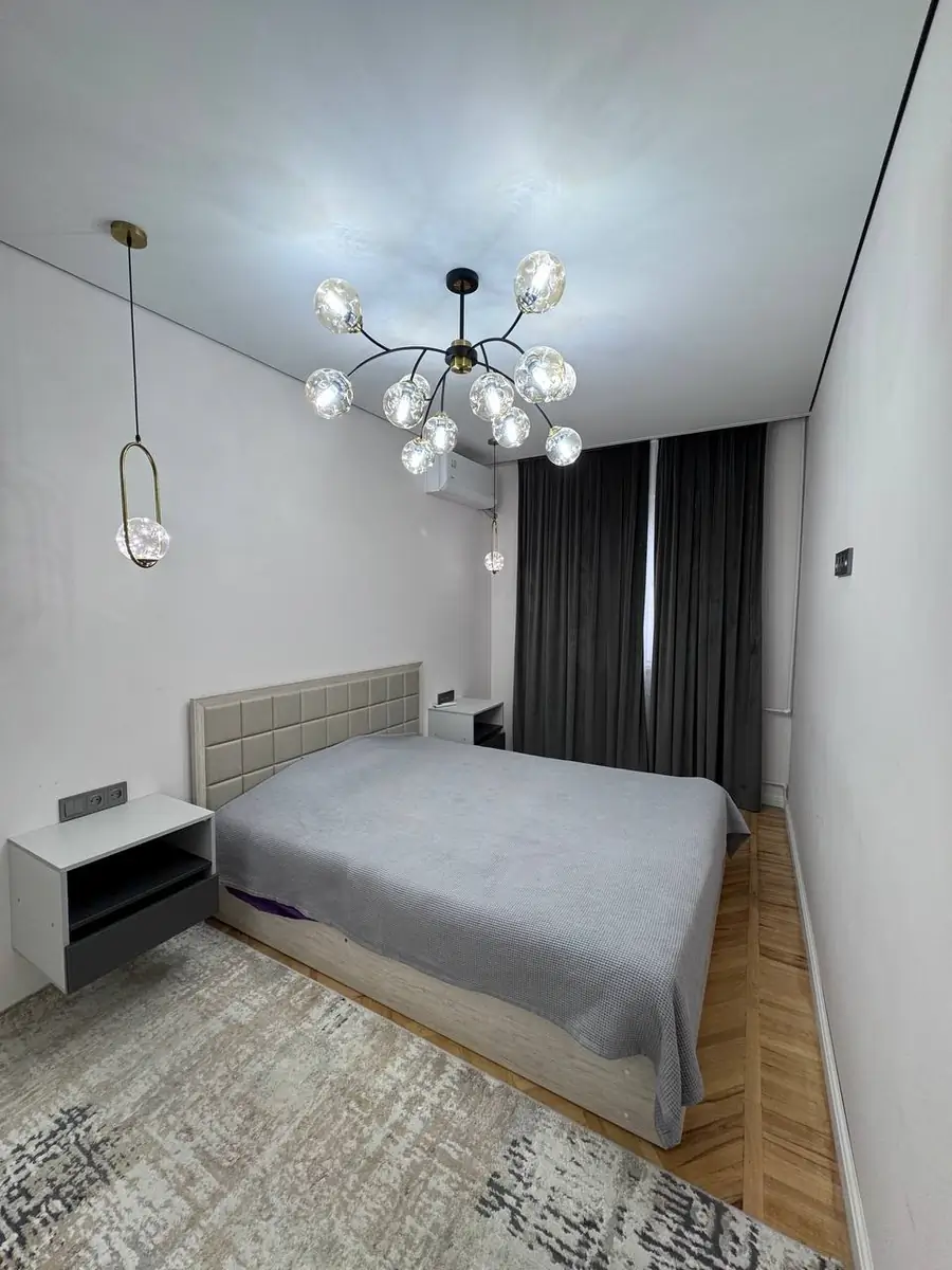 Продается 3-комнатная квартира − 72 м²