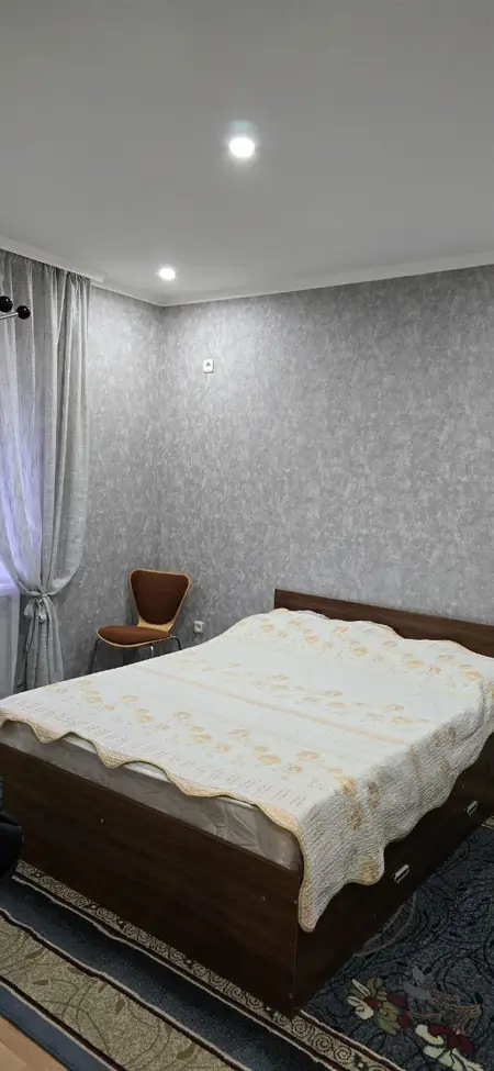 2-комнатная квартира − 60 м², 3/4 этаж