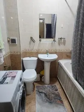 Сдается 2-комнатная квартира − 50 м²