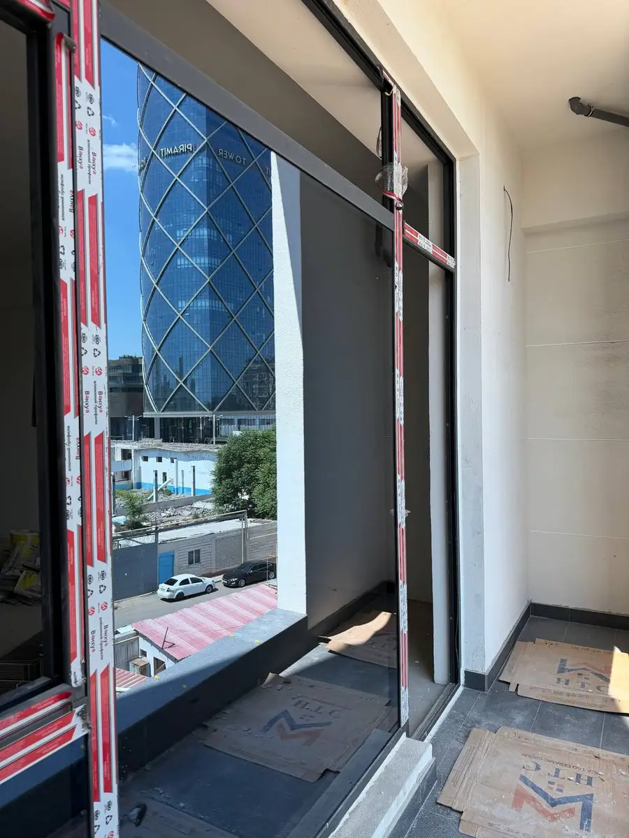 Ijaraga ofis − 14000 m²