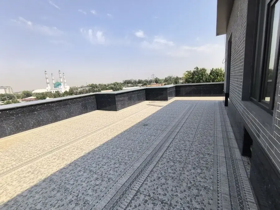 Ijaraga ofis − 1080 m²