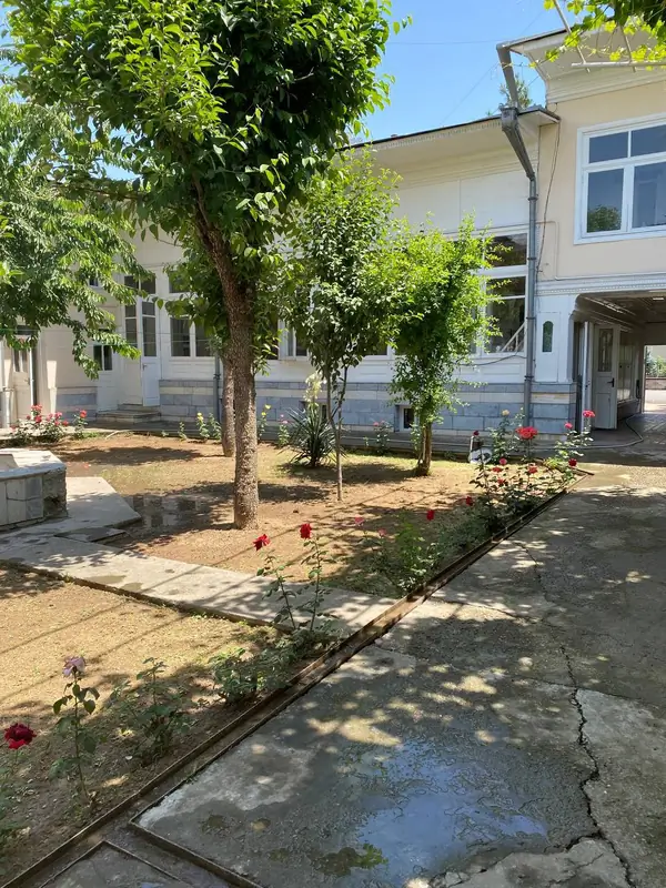 Tijoriy yer maydoni − 13.4 sot