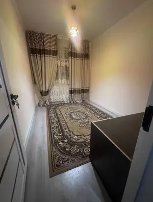 3 xonali kvartira − 70 m², 4/4 qavat