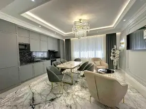 Сдается 3-комнатная квартира − 87 м²