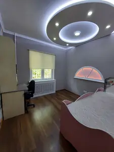 3 xonali kvartira − 92 m², 2/5 qavat