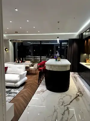 3 xonali kvartira − 126 m², 18/27 qavat