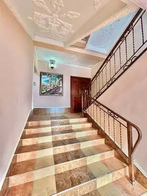 4 xonali kvartira − 182 m², 7/9 qavat