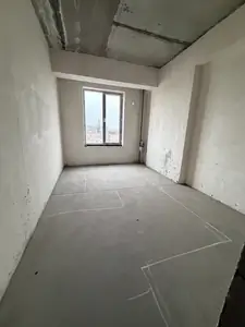 3 xonali kvartira sotiladi − 112 m²