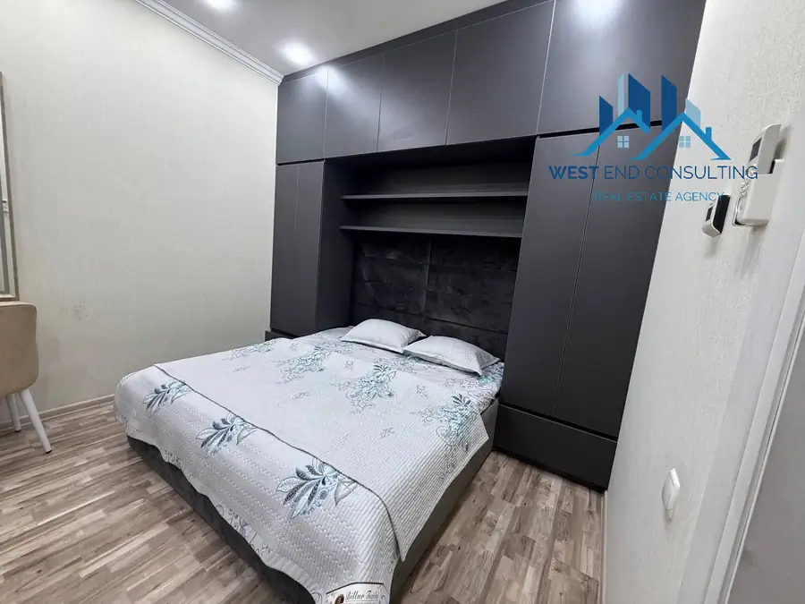 Ijaraga 2 qavatli uy − 200 m²