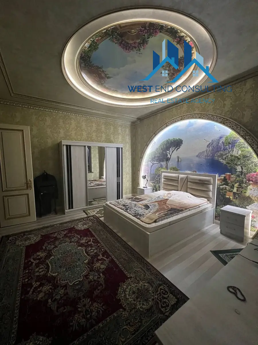 Ijaraga 3 qavatli uy − 430 m²