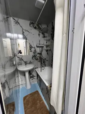2 xonali kvartira sotiladi − 56 m²