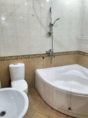 2 qavatli uy sotiladi − 160 m²