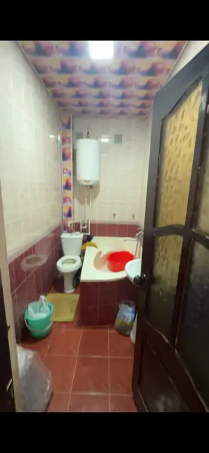 2 xonali kvartira − 90 m², 5/5 qavat