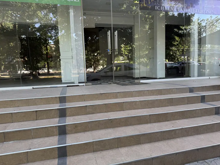 Ijaraga ofis − 170 m²