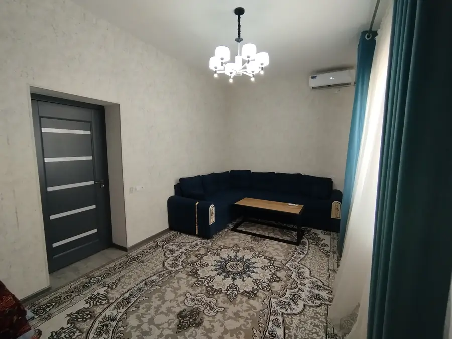 Сдается 2-комнатная квартира − 45 м²