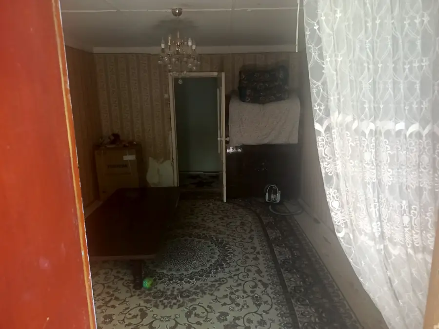 Продается 3-комнатная квартира − 51 м²